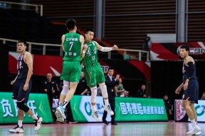 熊猫体育-山东男篮昨晚与浙江队战绩如何