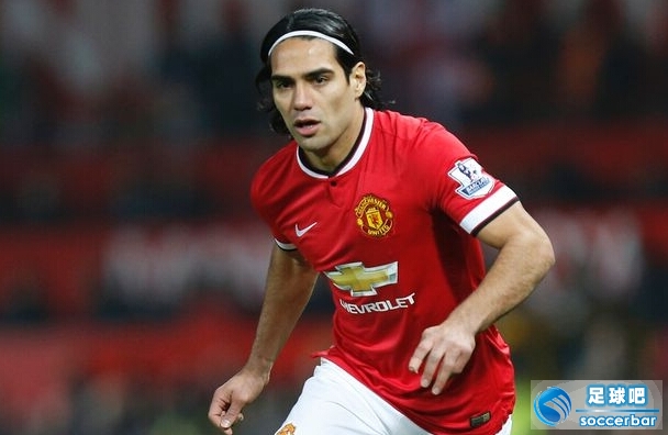 里程碑夜！埃因霍温回应争议；足总杯窗口期刷纪录；底气十足；赛季目标并未改变